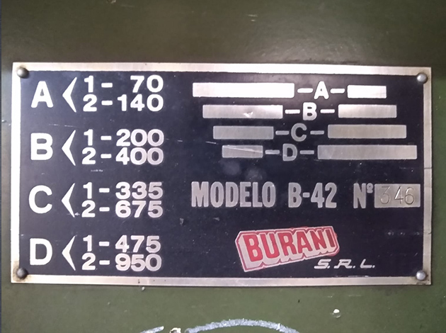 Cod.1038-U-Agujereadora-De-Pie-Burani-B-42-con-Mesa-Cruz-09