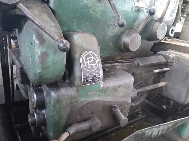 Cod.1064-U-Torno-Revolver-Molinari-10