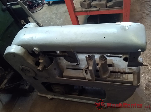 Cod.1286-U-Serrucho-mecánico-con-motor-desconectado-02