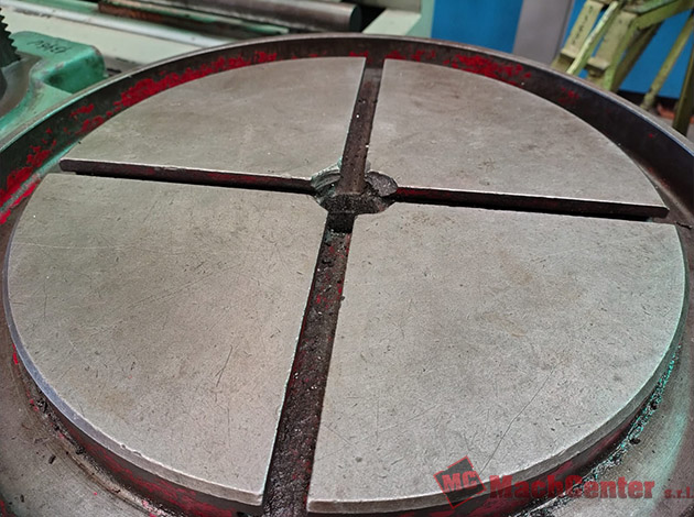 Cod.1346-U-Agujereadora-de-pie-BURANI-con-mesa-1,5kw-06