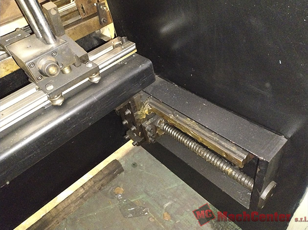 Cod.1445-U-Plegadora-Bipress-de-1500mm-con-cnc-Estun-06