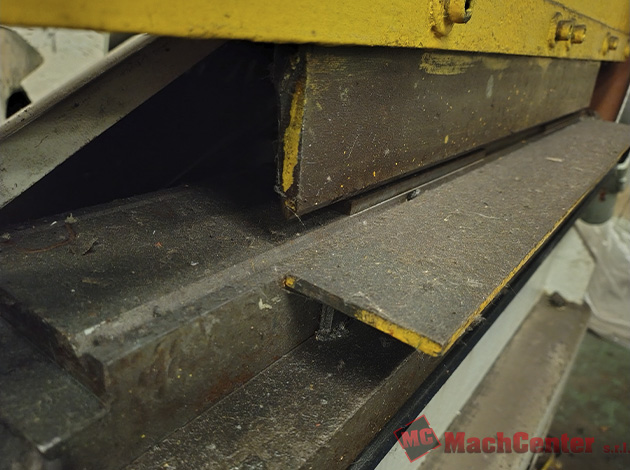 Cod.1452-U-Plegadora-mecánica-800mm-03.