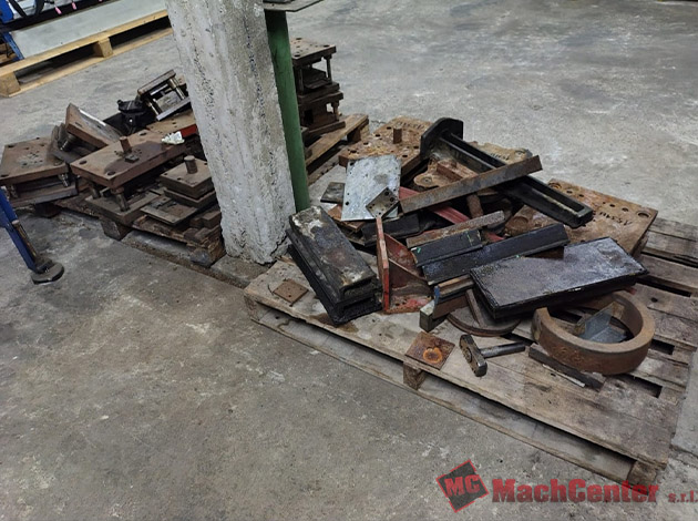 Cod.1531-U-matrices-aprox-25matrices-con-porta-matrices-02