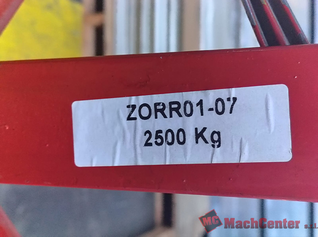 Cod.1535-U-Zorra-2500kilos-03